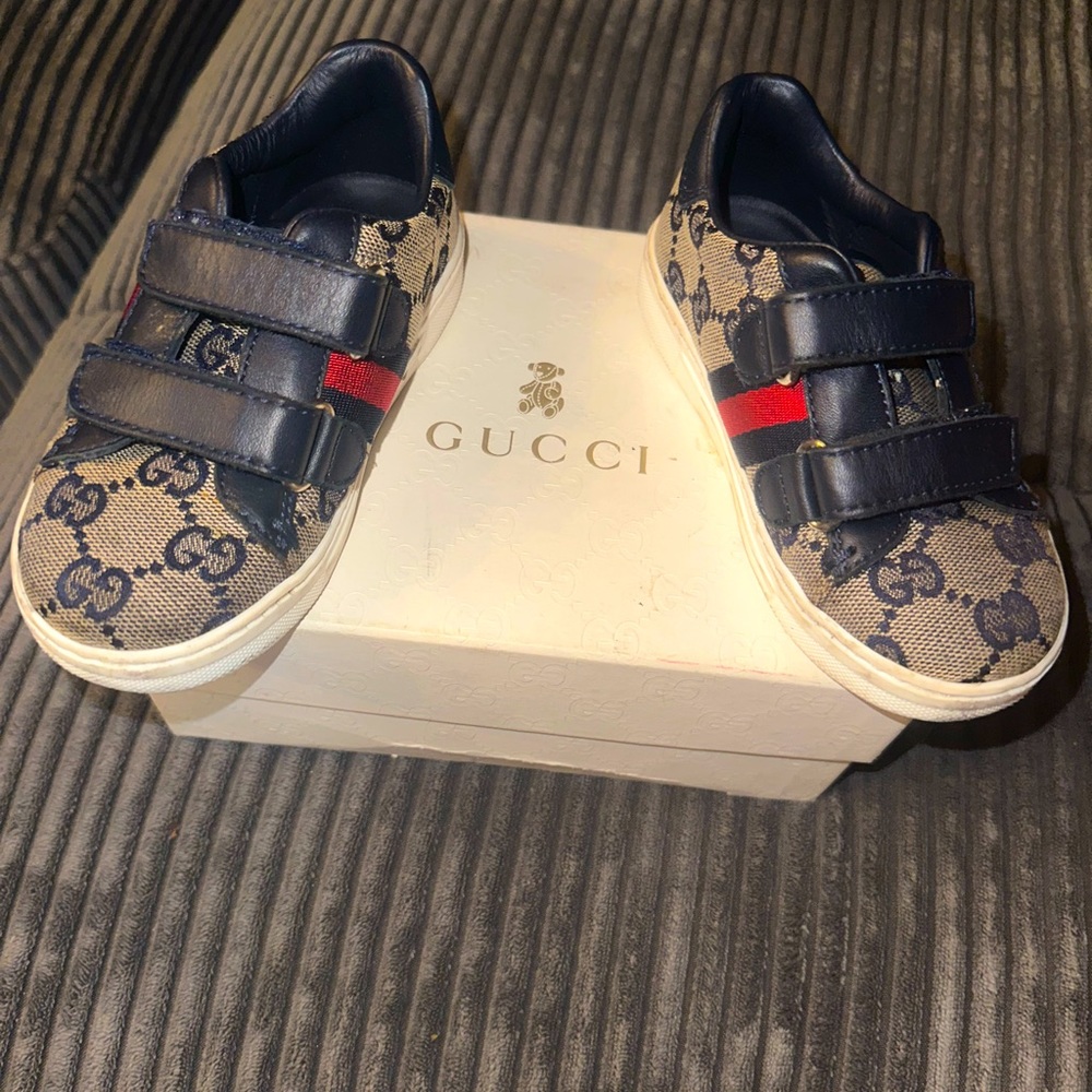 Gucci Shoes